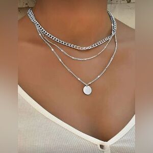 Elegant Silver Tone Layered Necklace